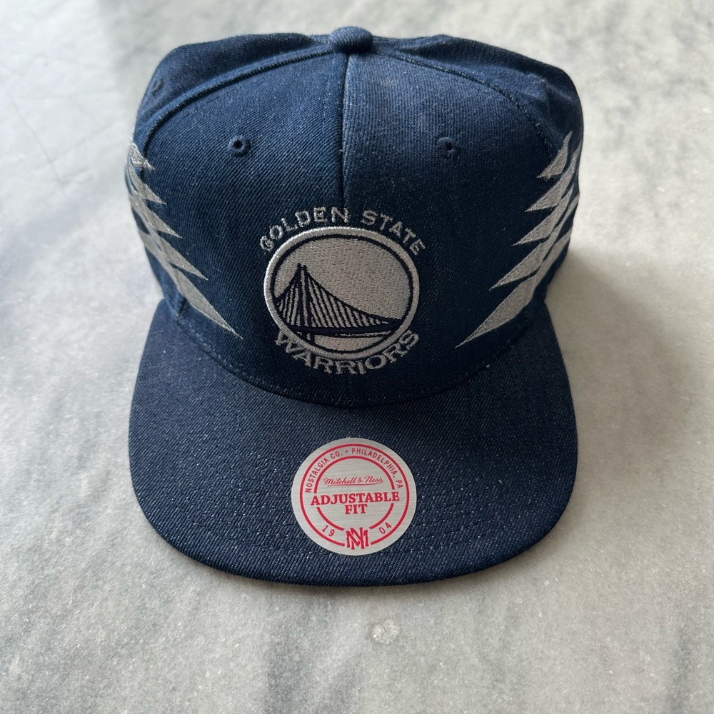 Golden State Warriors Navy Jean Silver Snapback Hat Mitchell & Ness